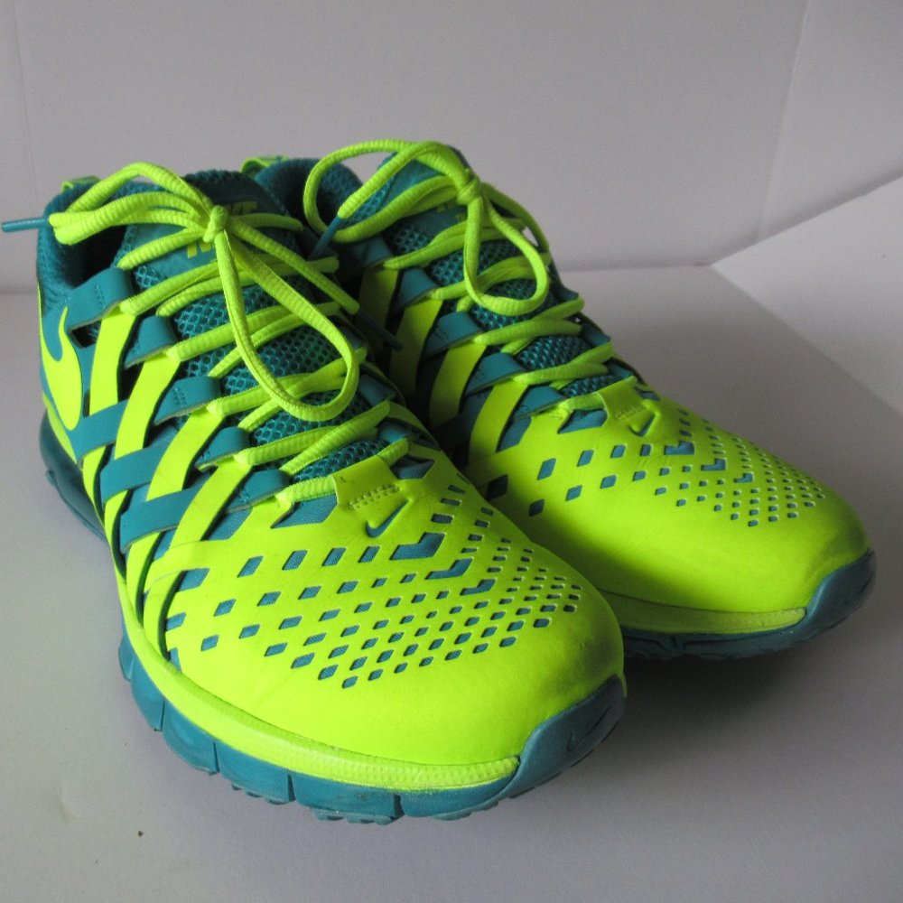 Nike Fingertrap Max Mens Running Shoes Size 10 US  Trainer Sneaker Green, USED